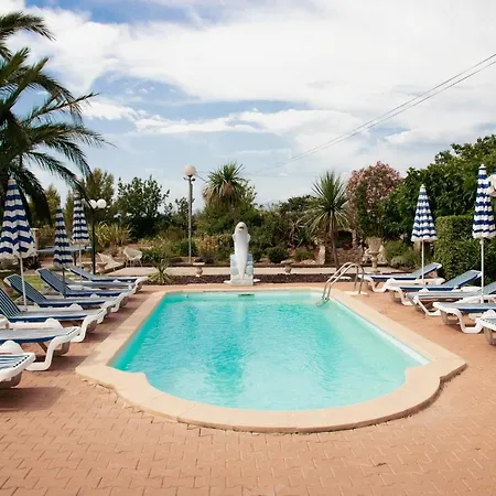 Mas Figueras Apartment *